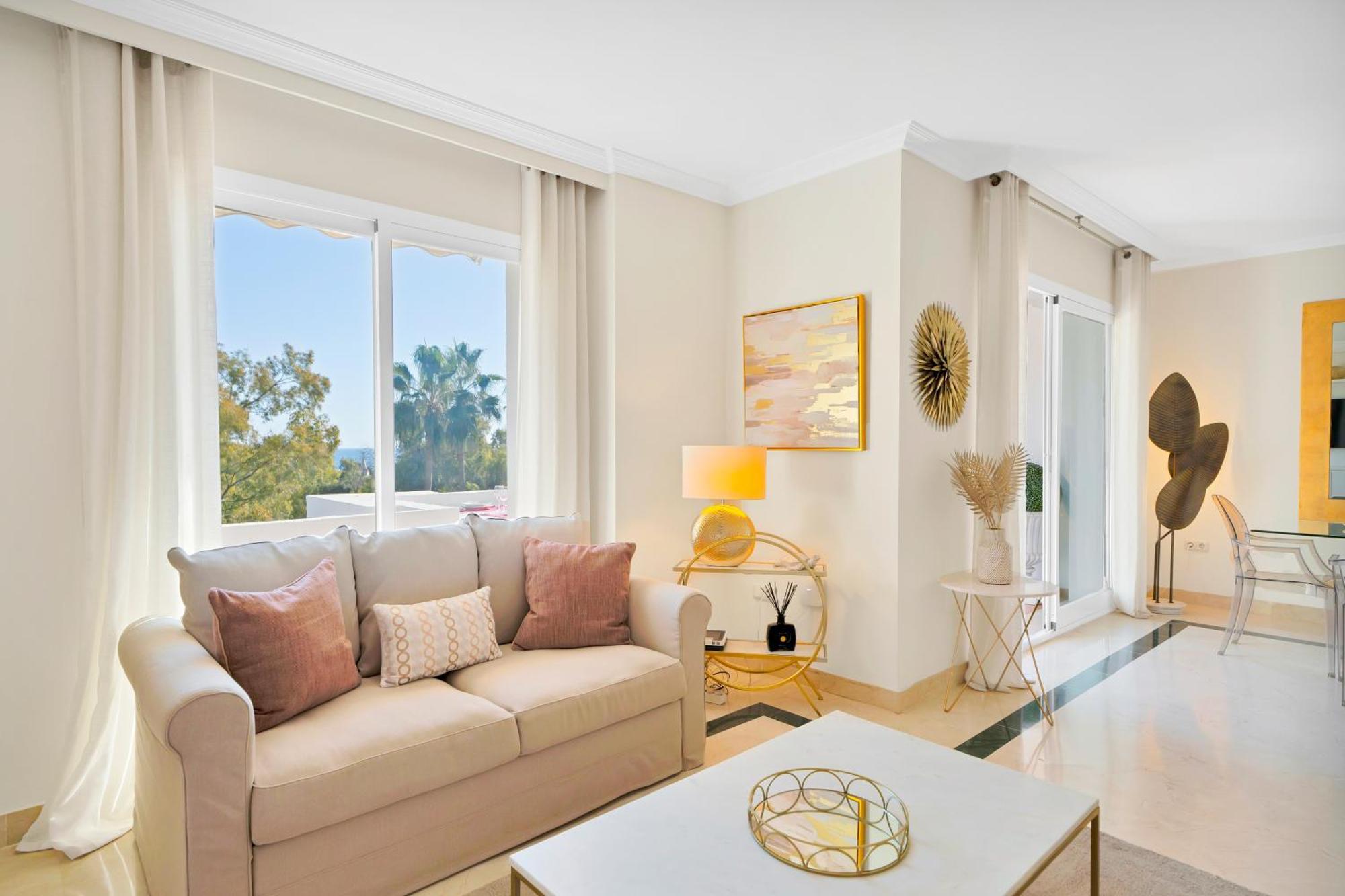 Luxury Penthouse With Sea Views In Marbella Golden Mile, Puente Romano Area Exterior photo