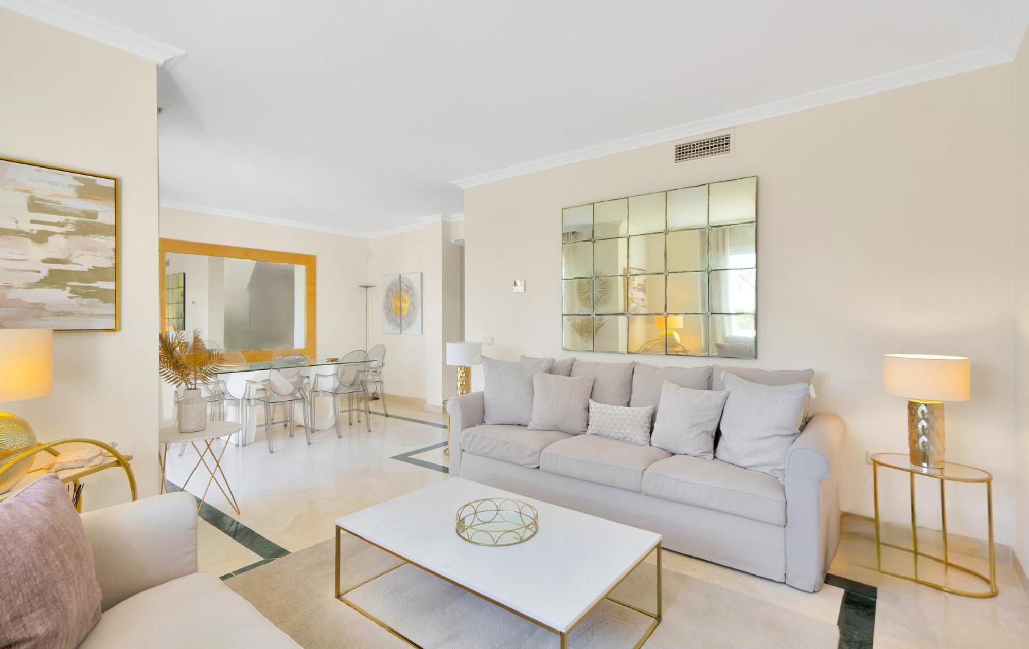 Luxury Penthouse With Sea Views In Marbella Golden Mile, Puente Romano Area Exterior photo